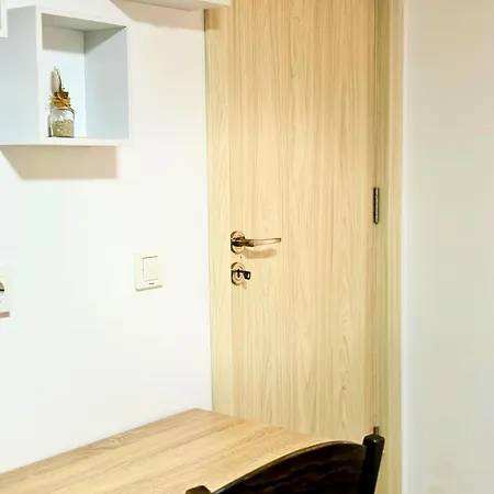 Charm 1a Apartment *