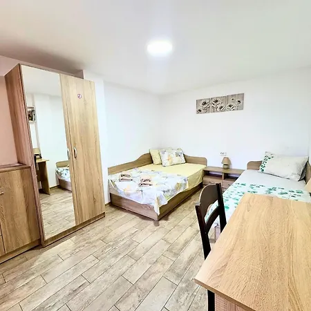 Apartamento Charm 1a *